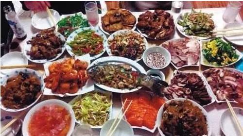 靖西市食品藥品監(jiān)督管理局提示您中秋國(guó)慶期間注意餐飲安全